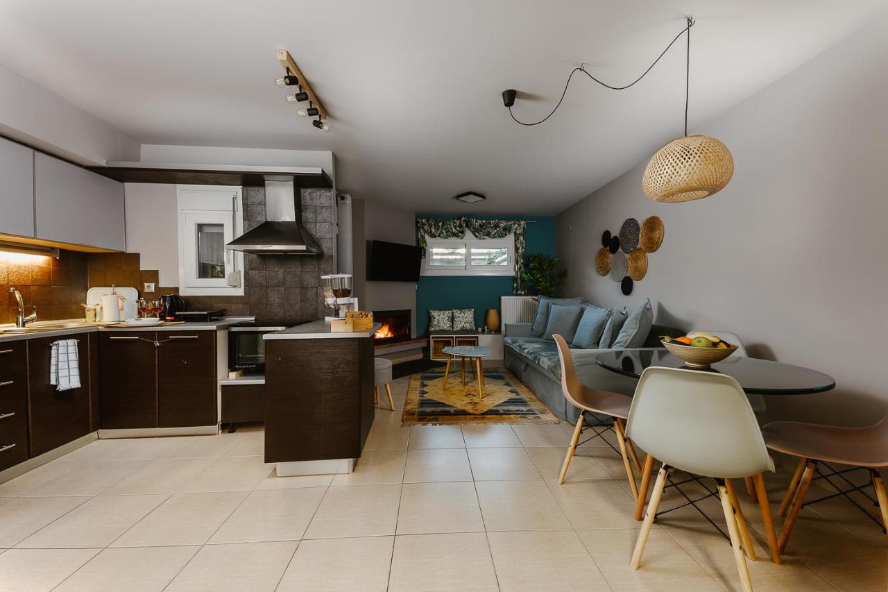 Le Petit Jardin #2 Volos Exterior foto